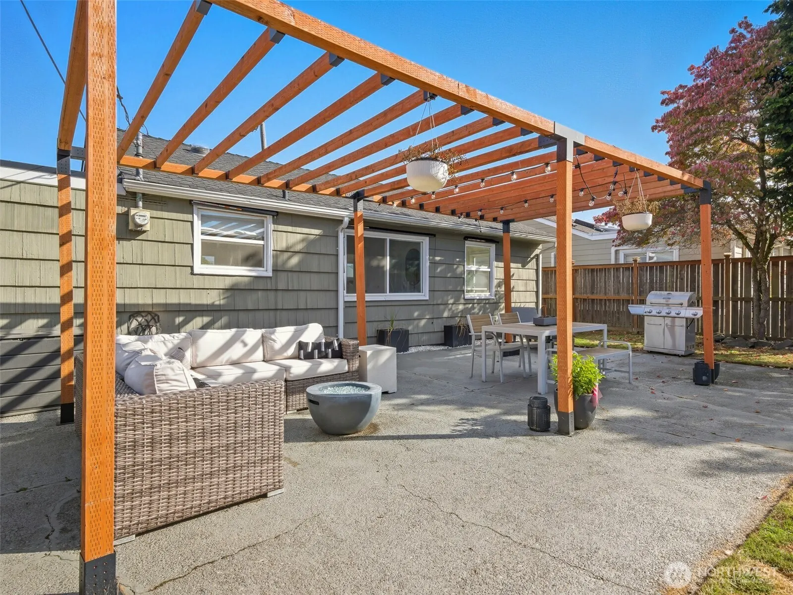 9303 32nd Avenue SW, Seattle, WA 98126
