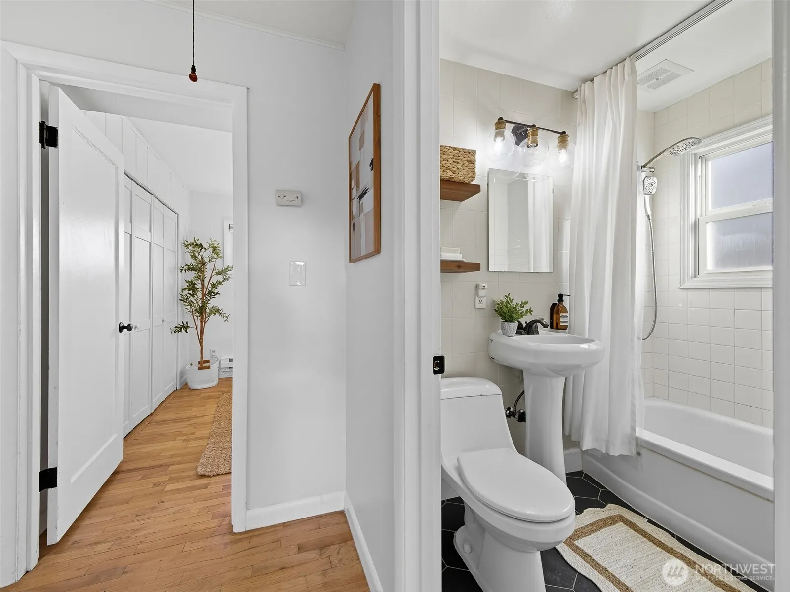 9303 32nd Avenue SW, Seattle, WA 98126