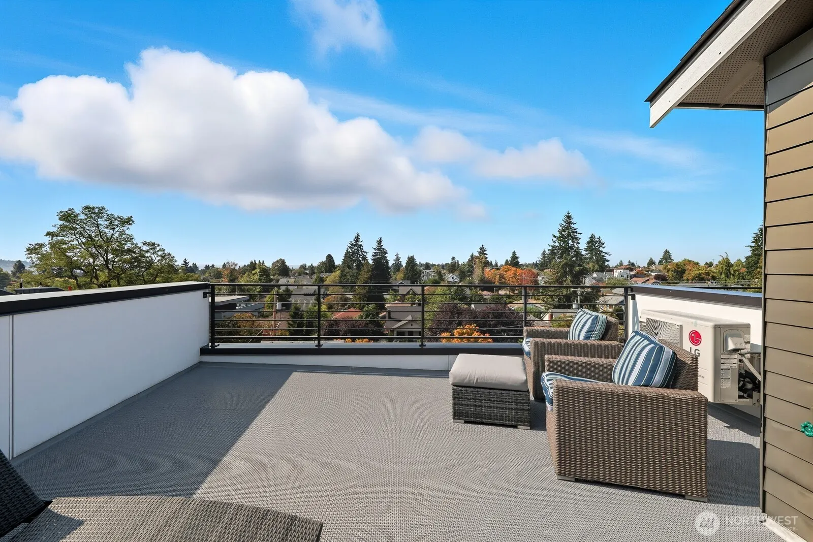 7747 15th Avenue NW #A, Seattle, WA 98117