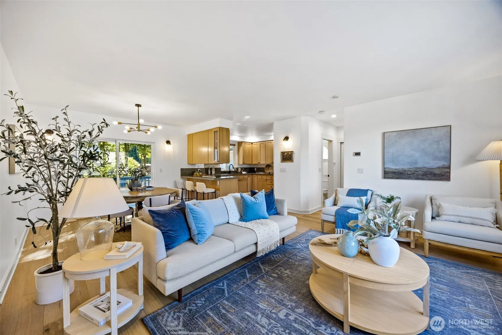 2613 E Howell Street , Seattle, WA 98122