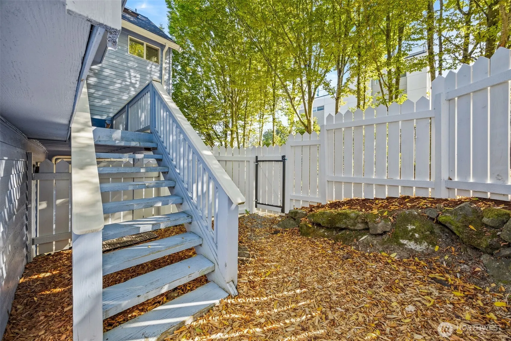 2613 E Howell Street , Seattle, WA 98122