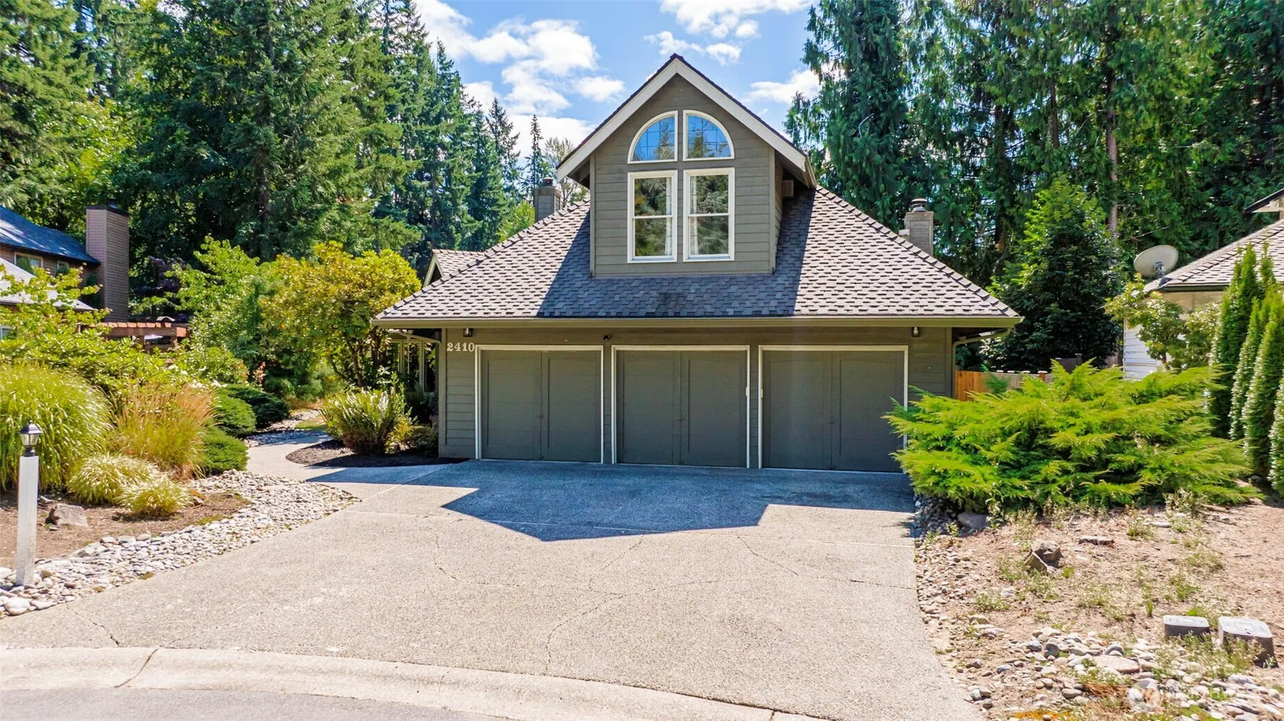 2410 223rd Place NE, Sammamish, WA 98074