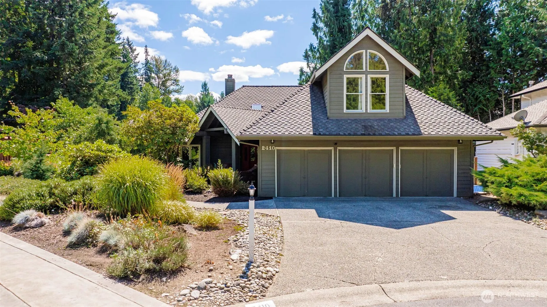 2410 223rd Place NE, Sammamish, WA 98074