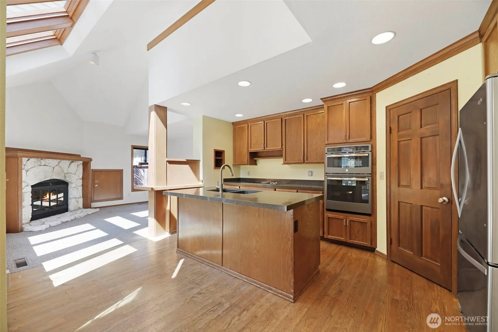 2410 223rd Place NE, Sammamish, WA 98074