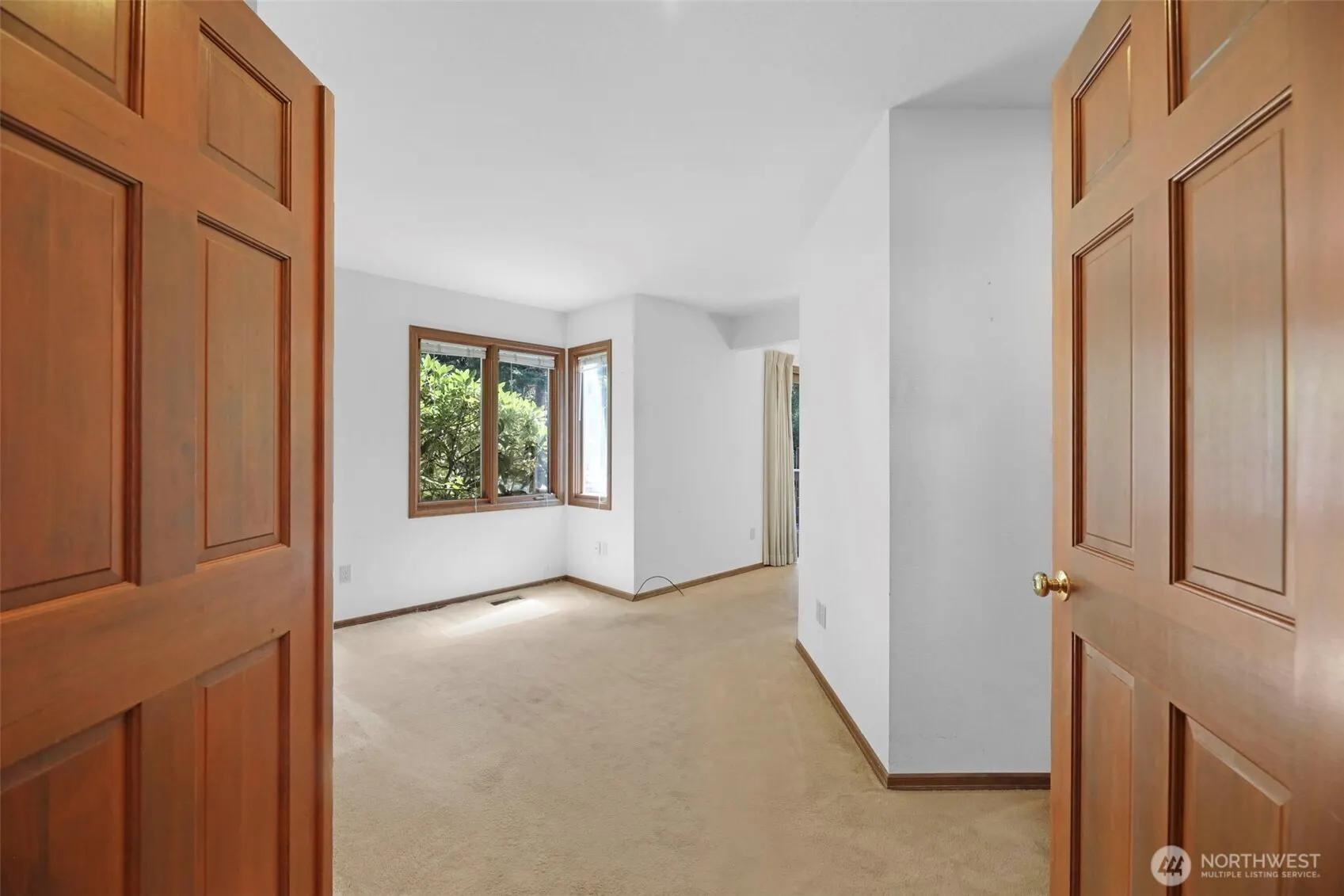 2410 223rd Place NE, Sammamish, WA 98074