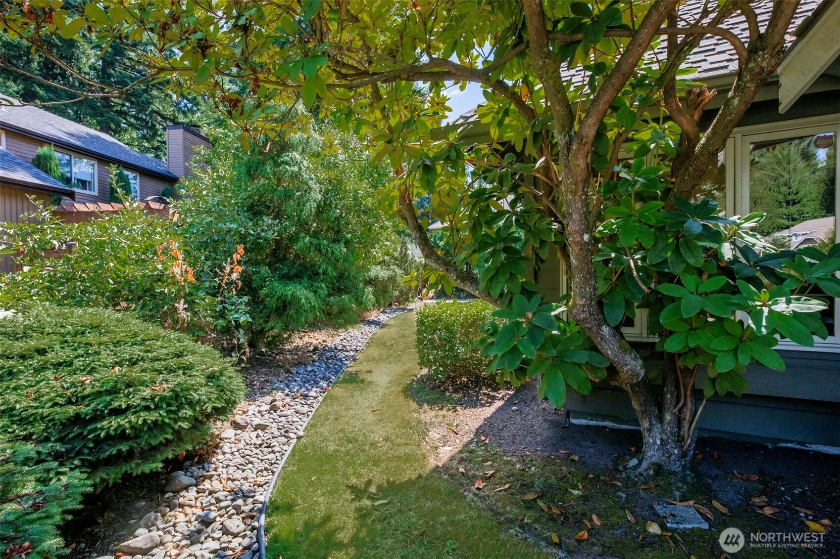 2410 223rd Place NE, Sammamish, WA 98074