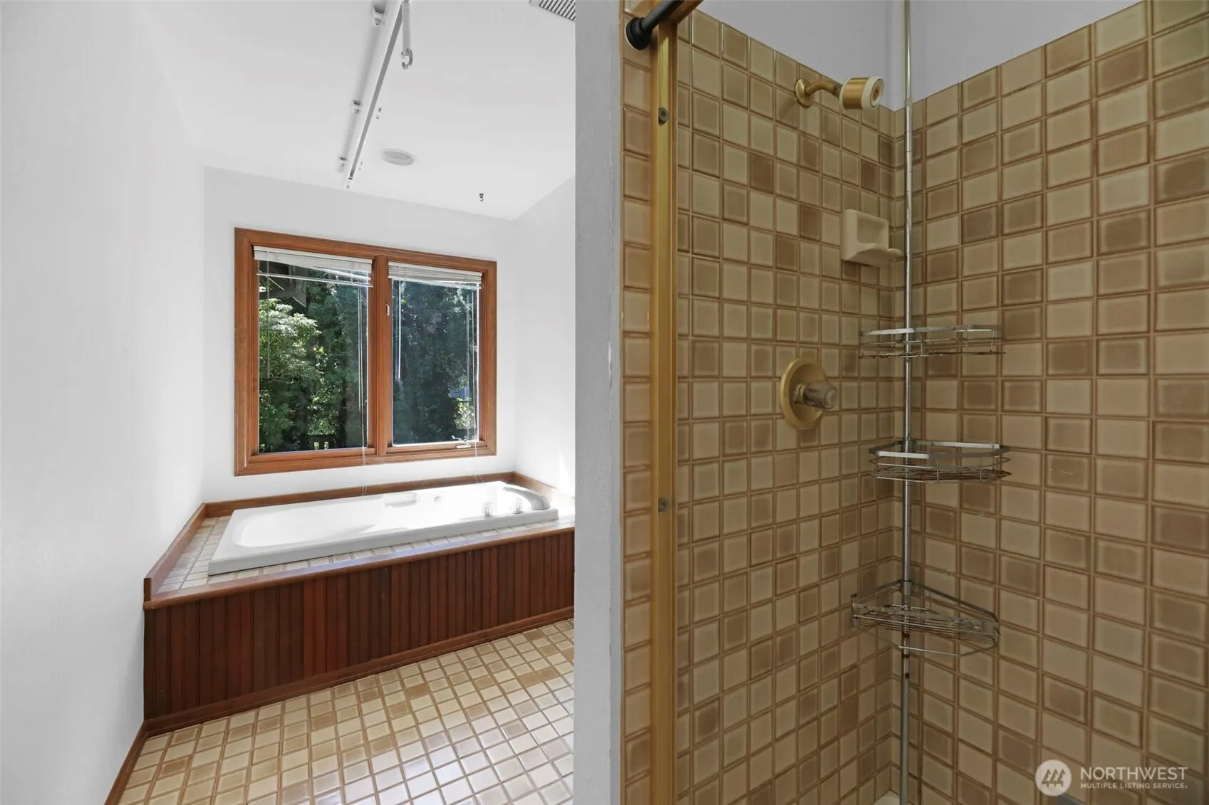 2410 223rd Place NE, Sammamish, WA 98074