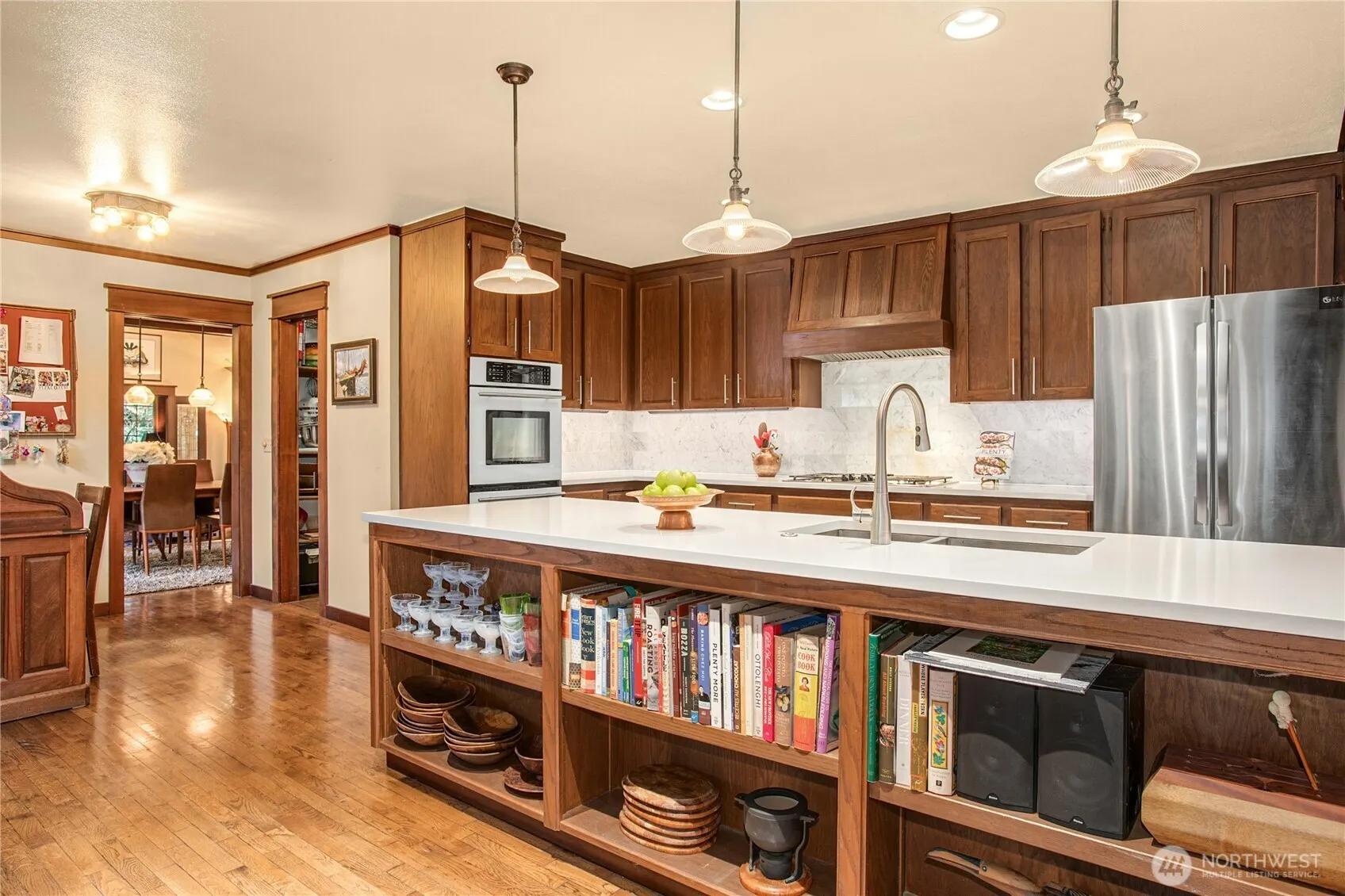 1815 102nd Place SE, Bellevue, WA 98004