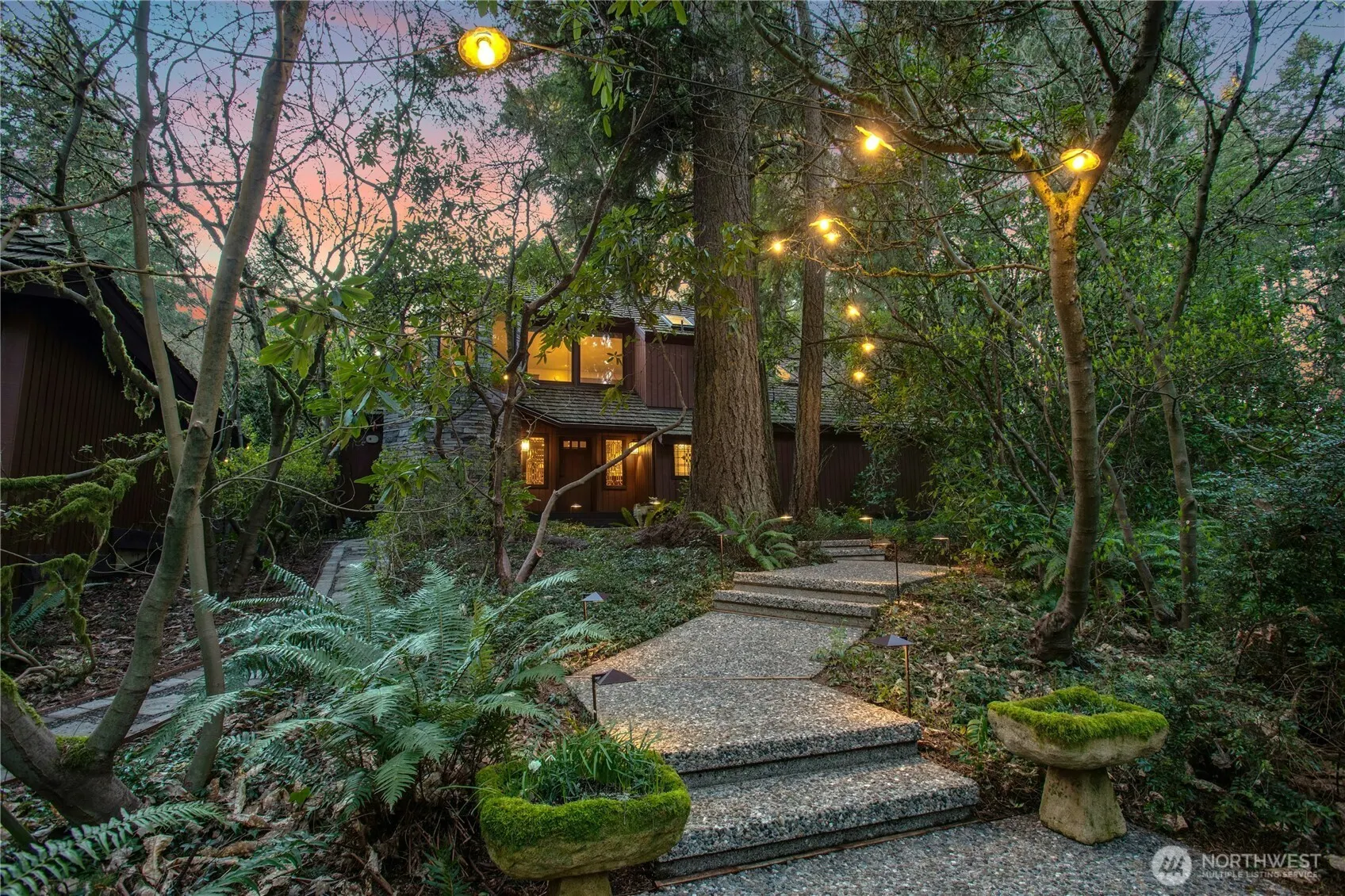 1815 102nd Place SE, Bellevue, WA 98004