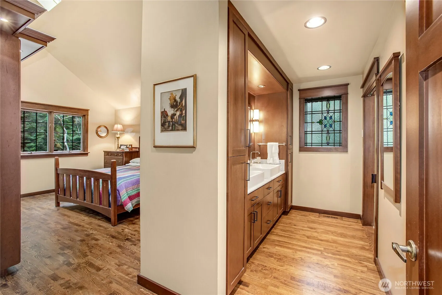 1815 102nd Place SE, Bellevue, WA 98004