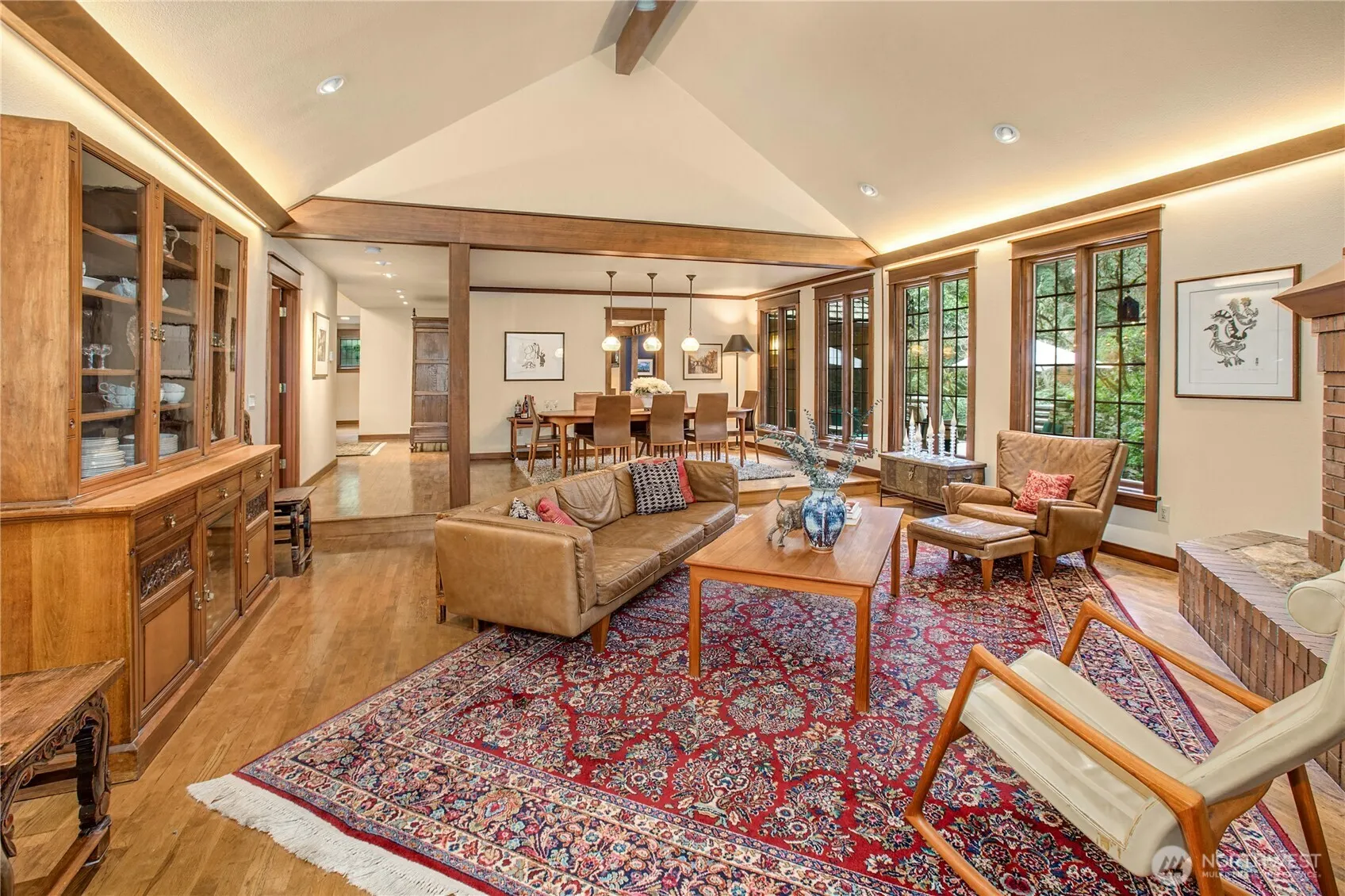 1815 102nd Place SE, Bellevue, WA 98004