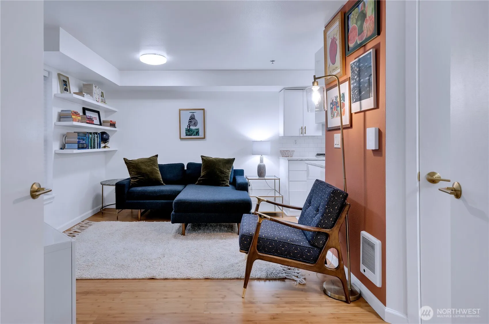 425 VINE Street #312, Seattle, WA 98121