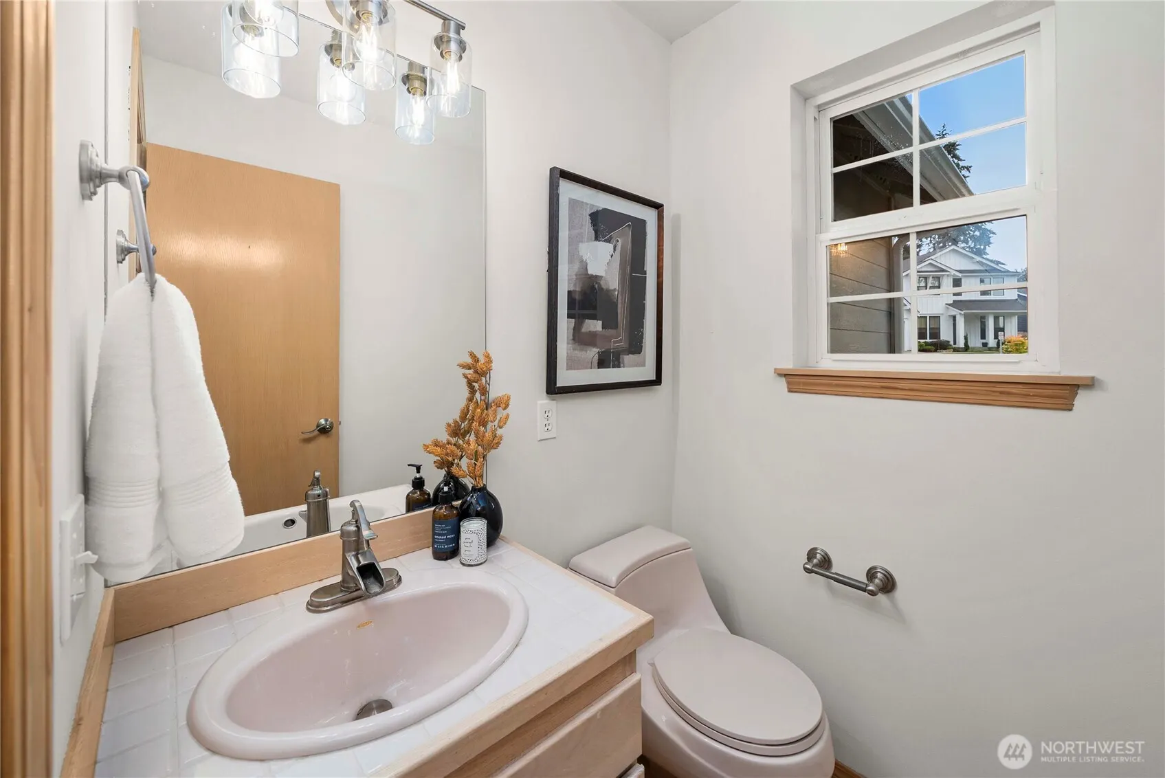 12148 NE 170th Place , Bothell, WA 98011