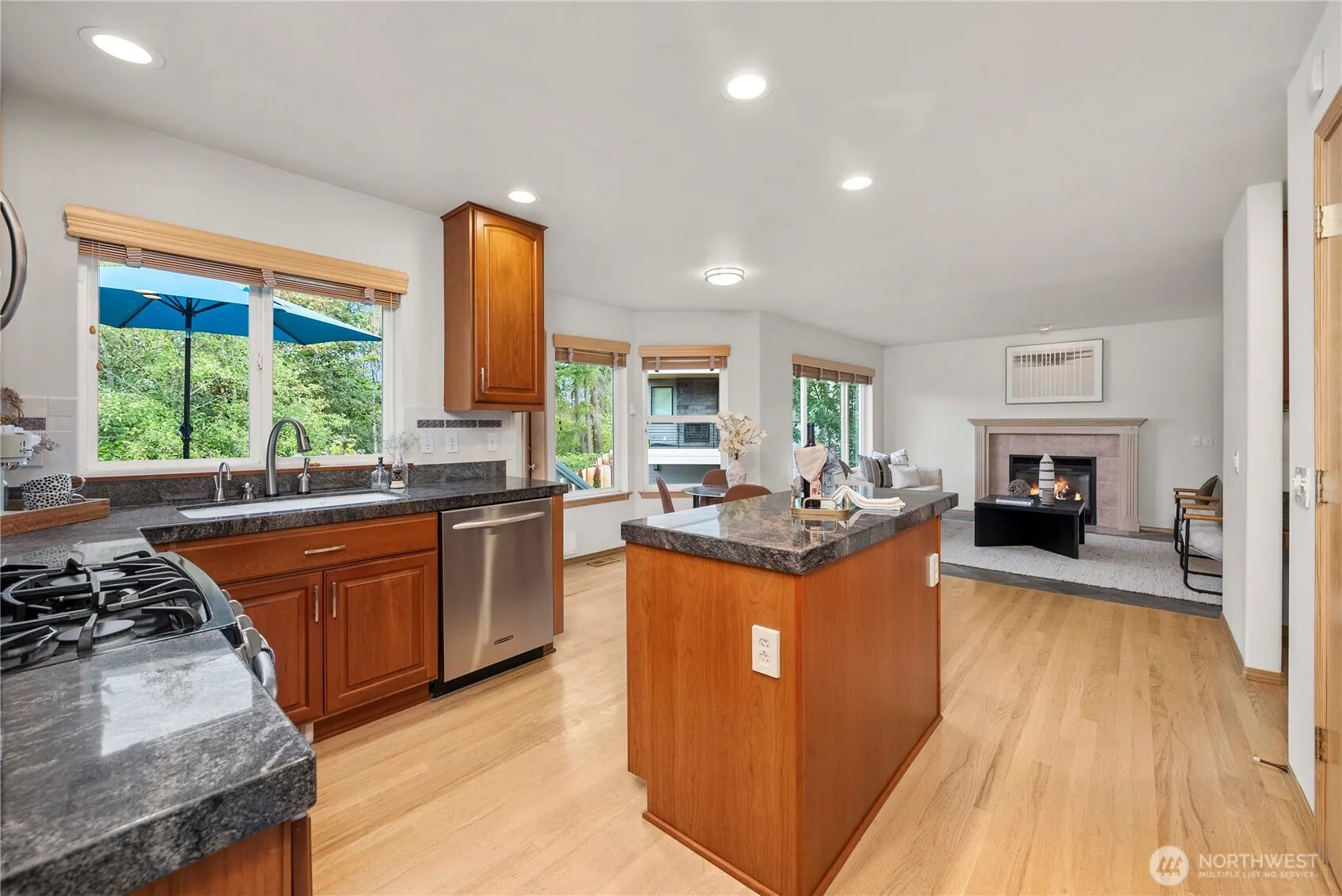 12148 NE 170th Place , Bothell, WA 98011