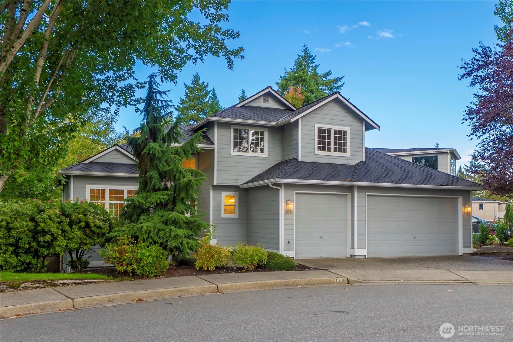 12148 NE 170th Place , Bothell, WA 98011