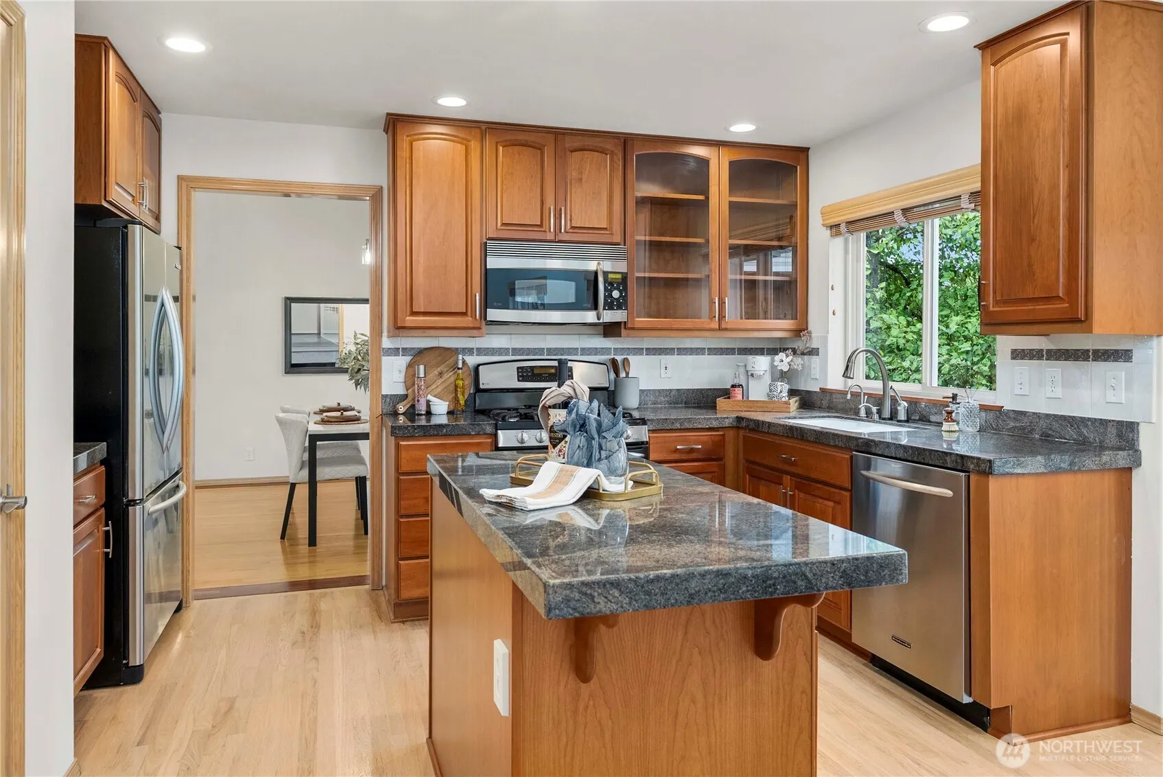 12148 NE 170th Place , Bothell, WA 98011