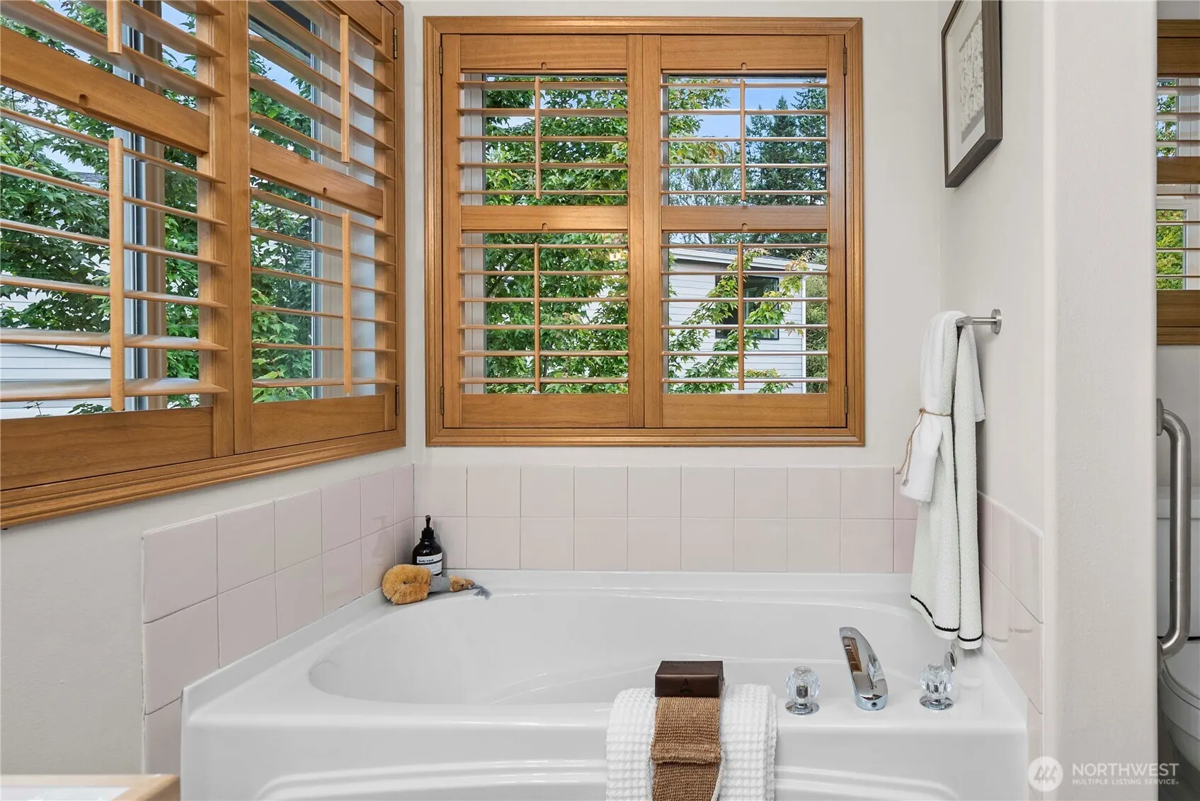 12148 NE 170th Place , Bothell, WA 98011