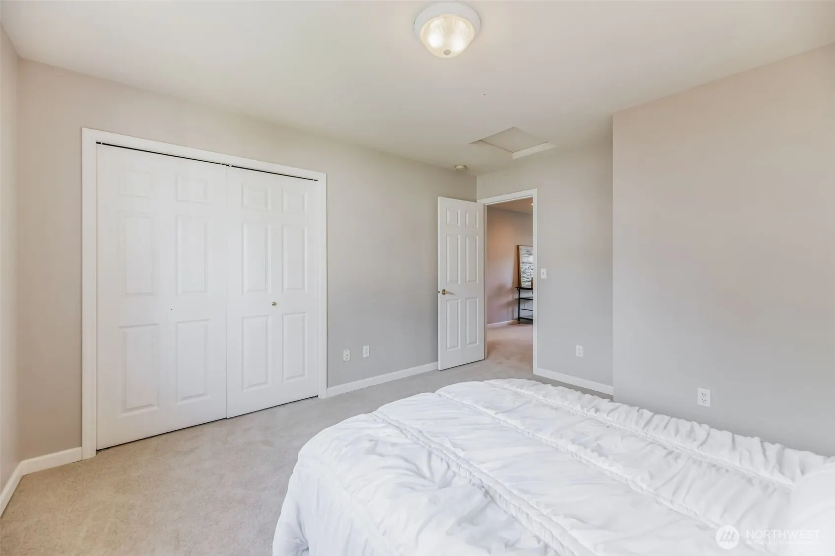 19715 1st Avenue W, Bothell, WA 98012
