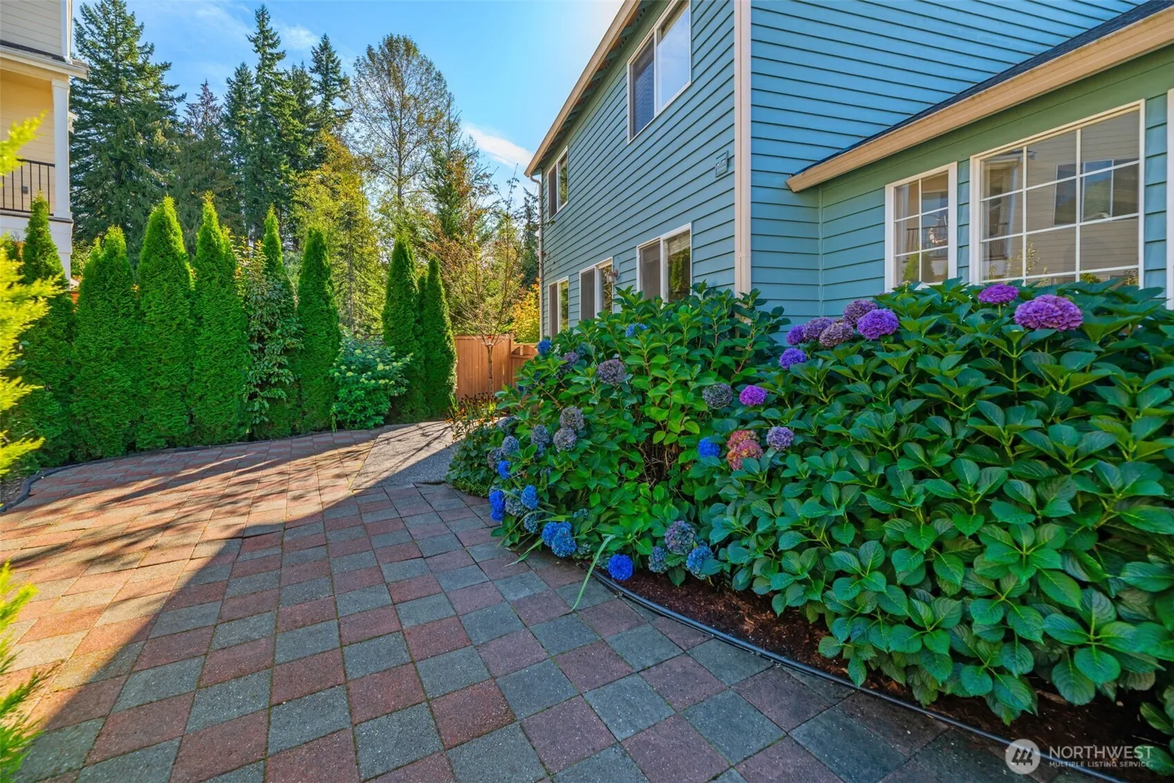 19715 1st Avenue W, Bothell, WA 98012