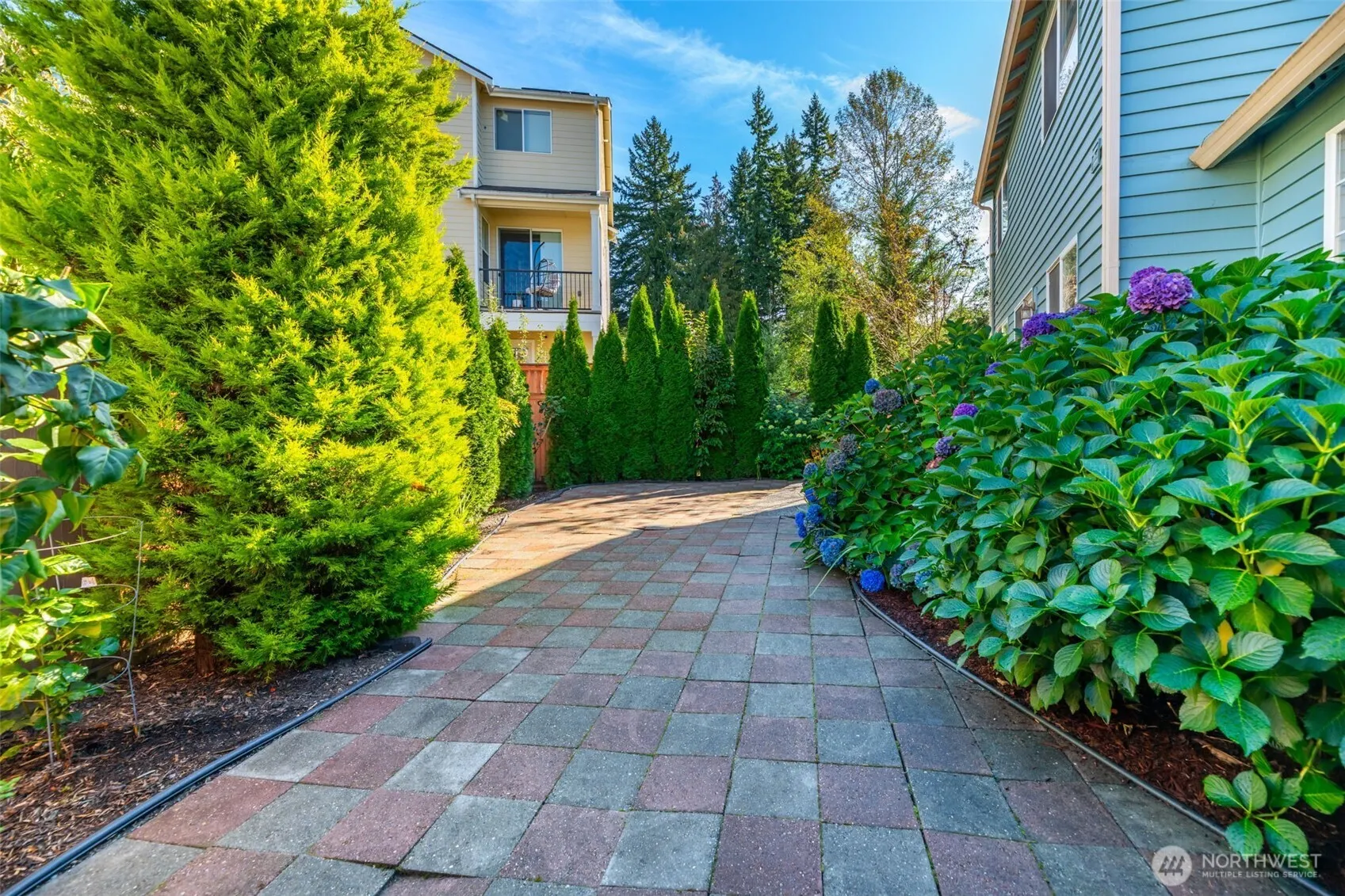 19715 1st Avenue W, Bothell, WA 98012