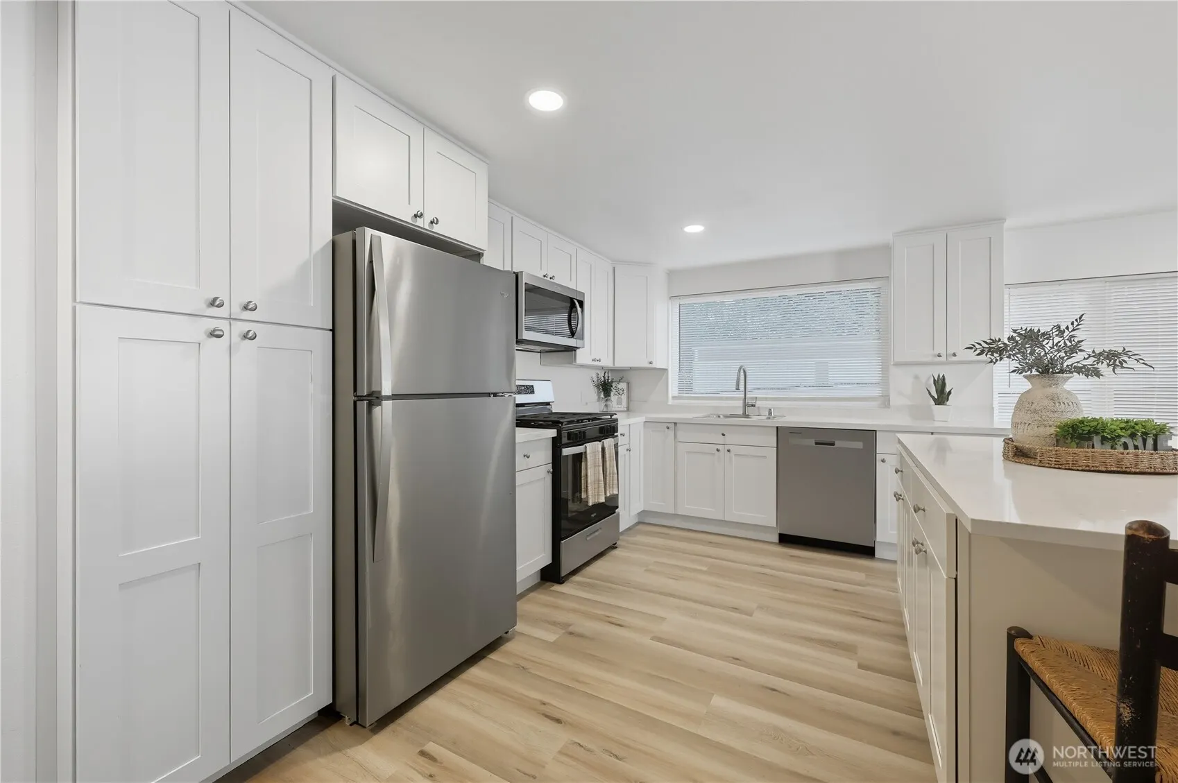 14322 Admiralty Way #48, Lynnwood, WA 98087