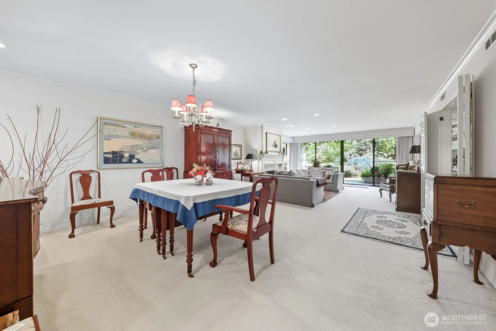 6562 Park Point Way NE #B106, Seattle, WA 98115