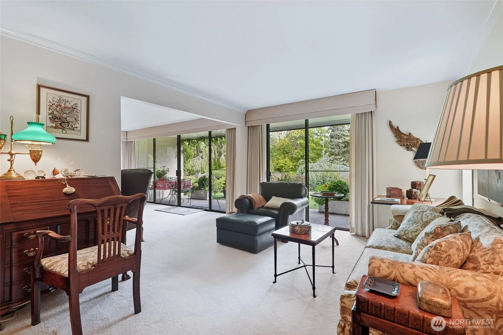 6562 Park Point Way NE #B106, Seattle, WA 98115