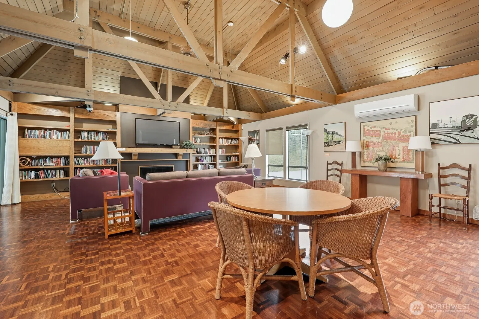 6562 Park Point Way NE #B106, Seattle, WA 98115