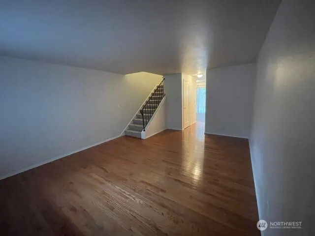 5701 200th Street SW #4, Lynnwood, WA 98036