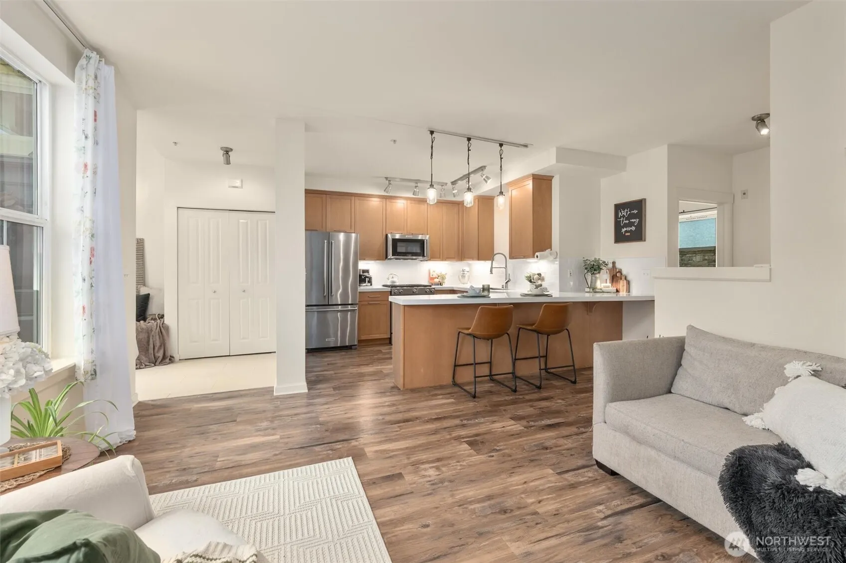 1950 18TH Avenue NE #50A, Issaquah, WA 98029