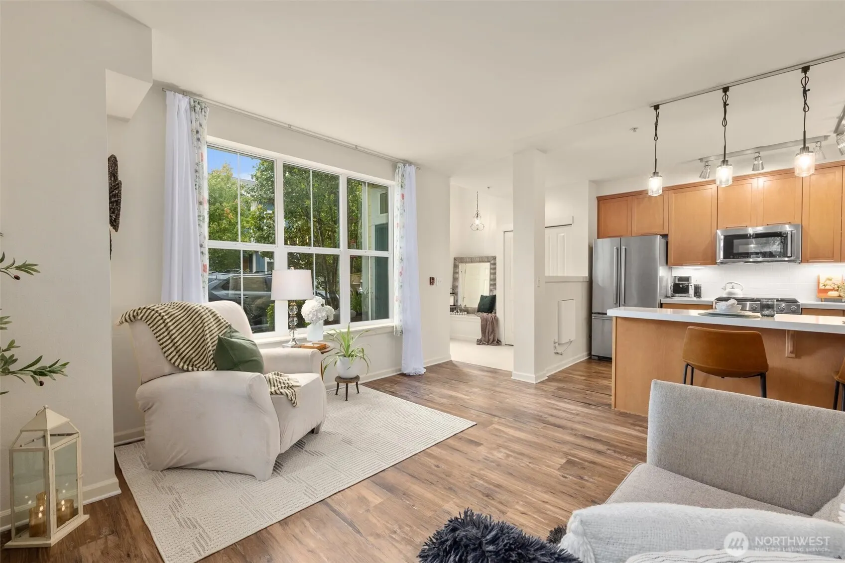 1950 18TH Avenue NE #50A, Issaquah, WA 98029