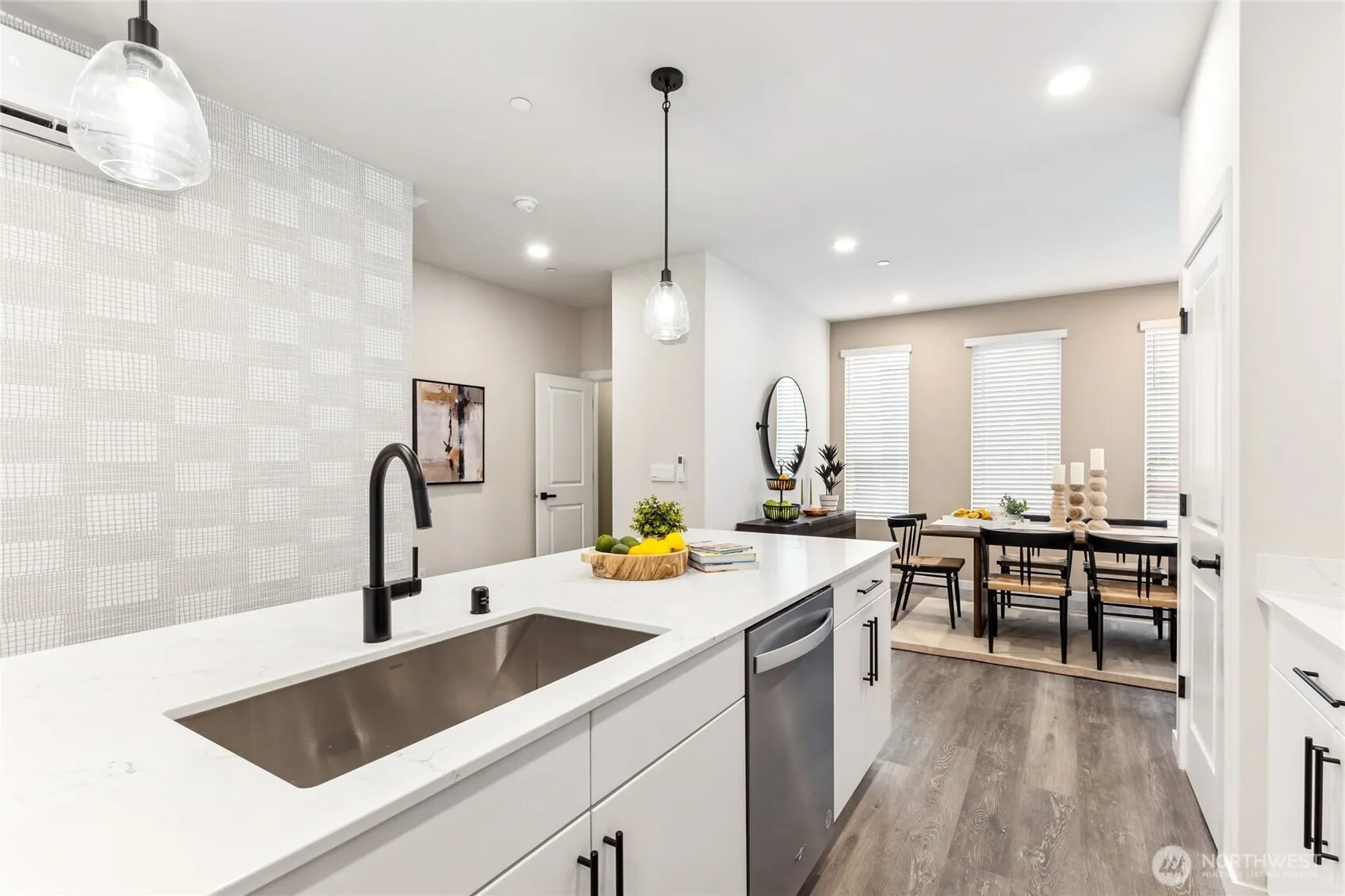 16111 36th Avenue W #F1, Lynnwood, WA 98087