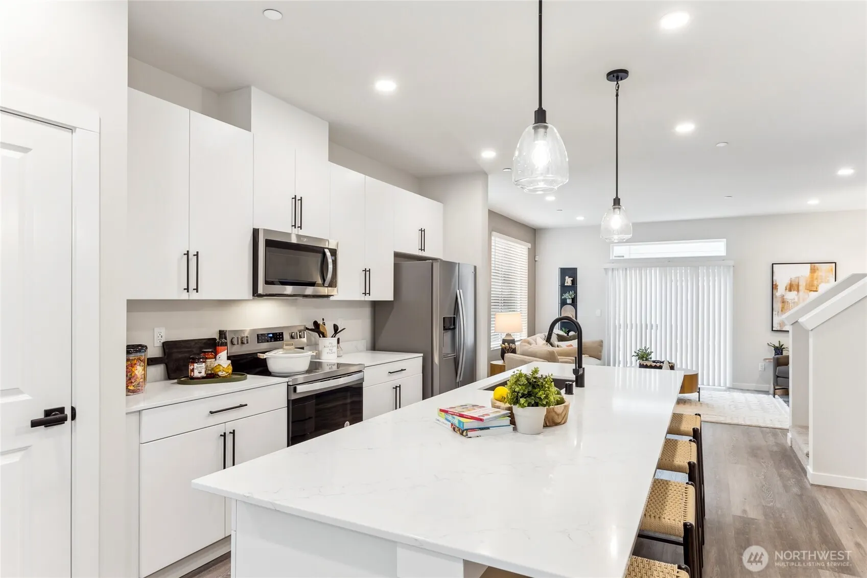 16111 36th Avenue W #F1, Lynnwood, WA 98087