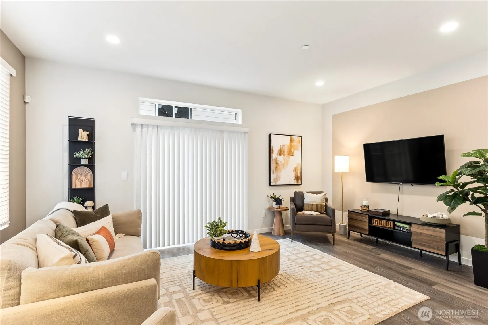 16111 36th Avenue W #F1, Lynnwood, WA 98087
