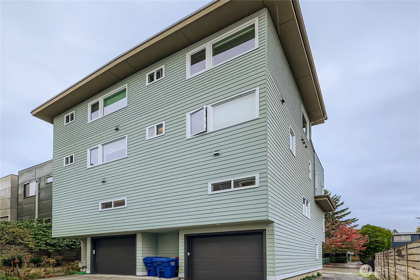 3649 Francis Avenue N #A, Seattle, WA 98103