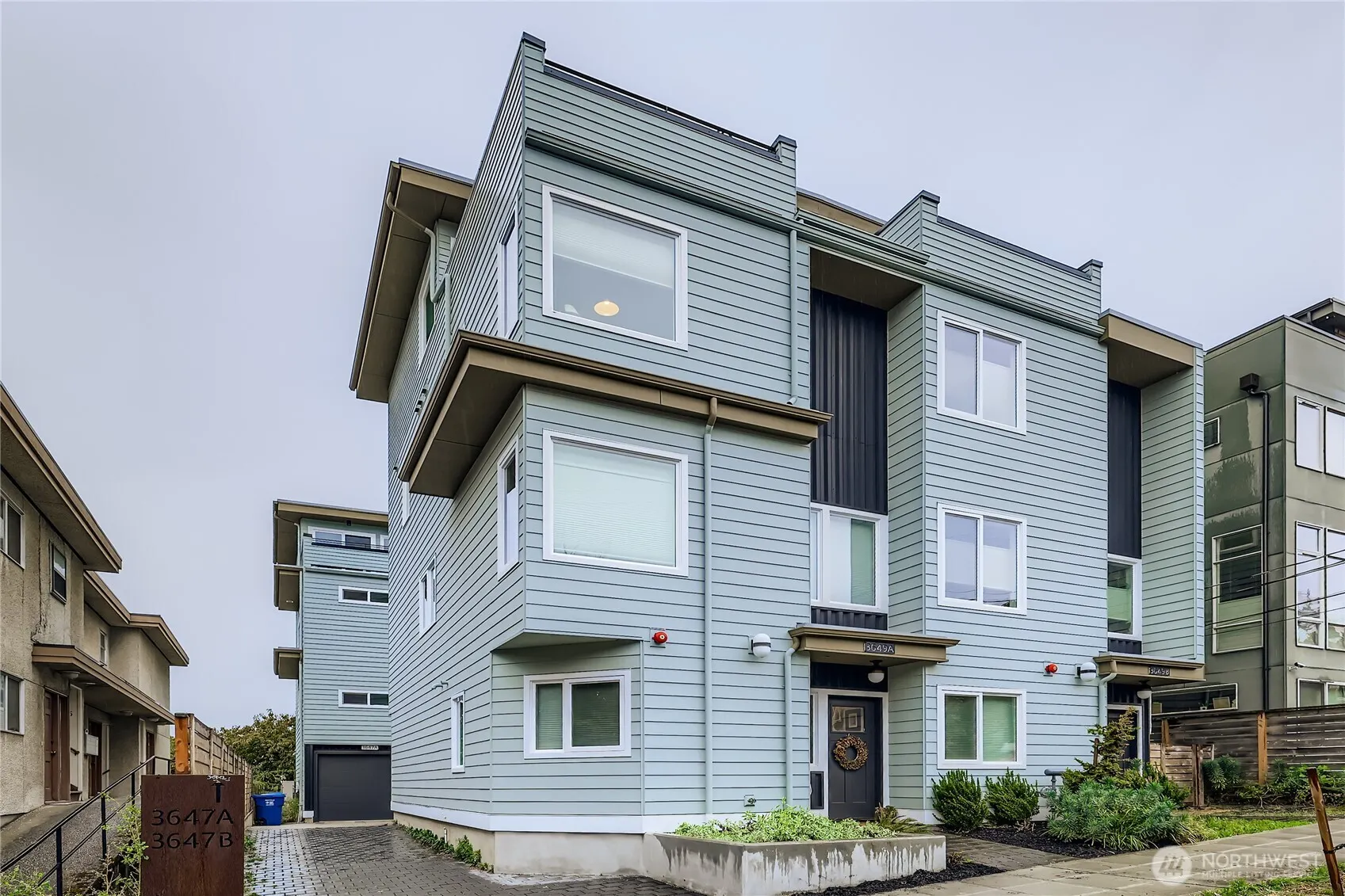 3649 Francis Avenue N #A, Seattle, WA 98103