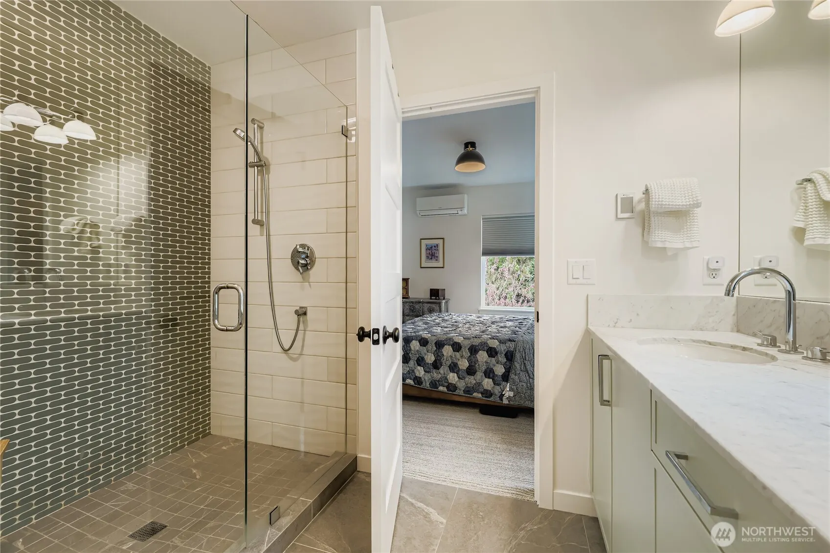 3649 Francis Avenue N #A, Seattle, WA 98103