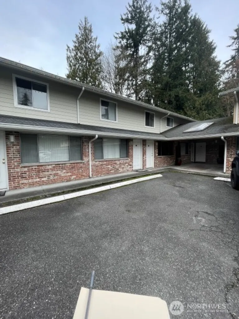 5701 200th Street SW #10, Lynnwood, WA 98036