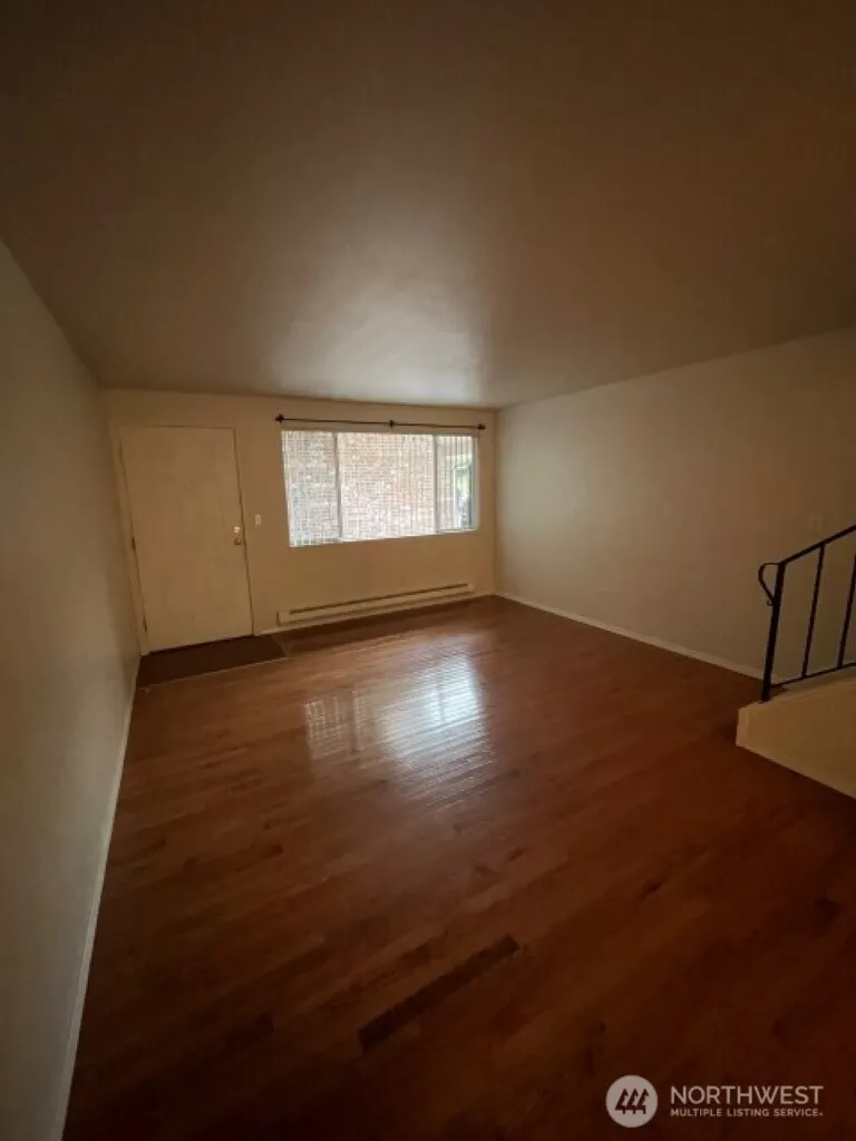 5701 200th Street SW #10, Lynnwood, WA 98036
