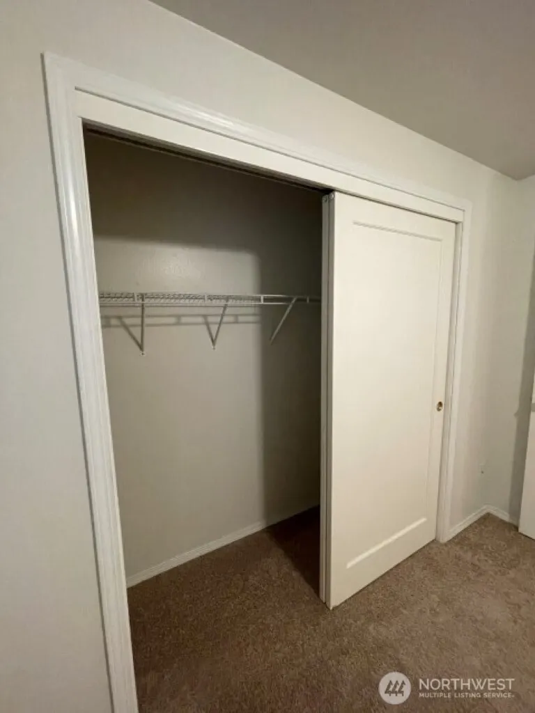 5701 200th Street SW #10, Lynnwood, WA 98036