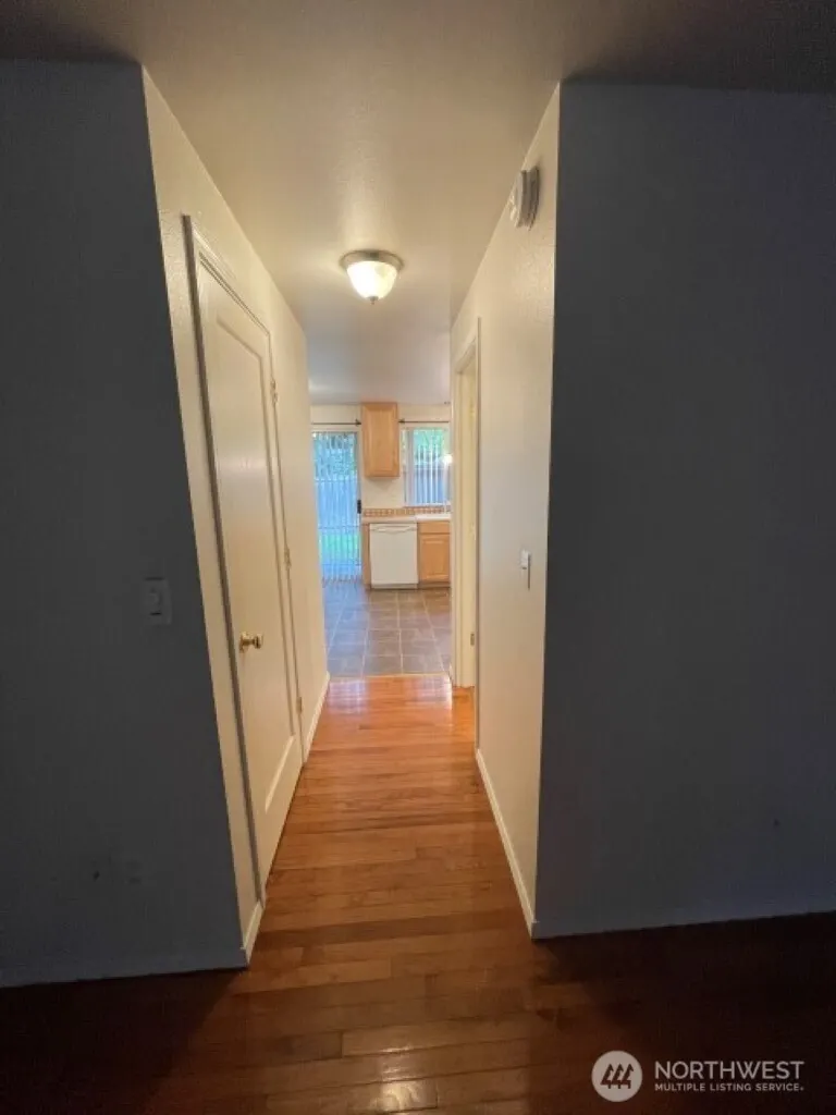5701 200th Street SW #10, Lynnwood, WA 98036