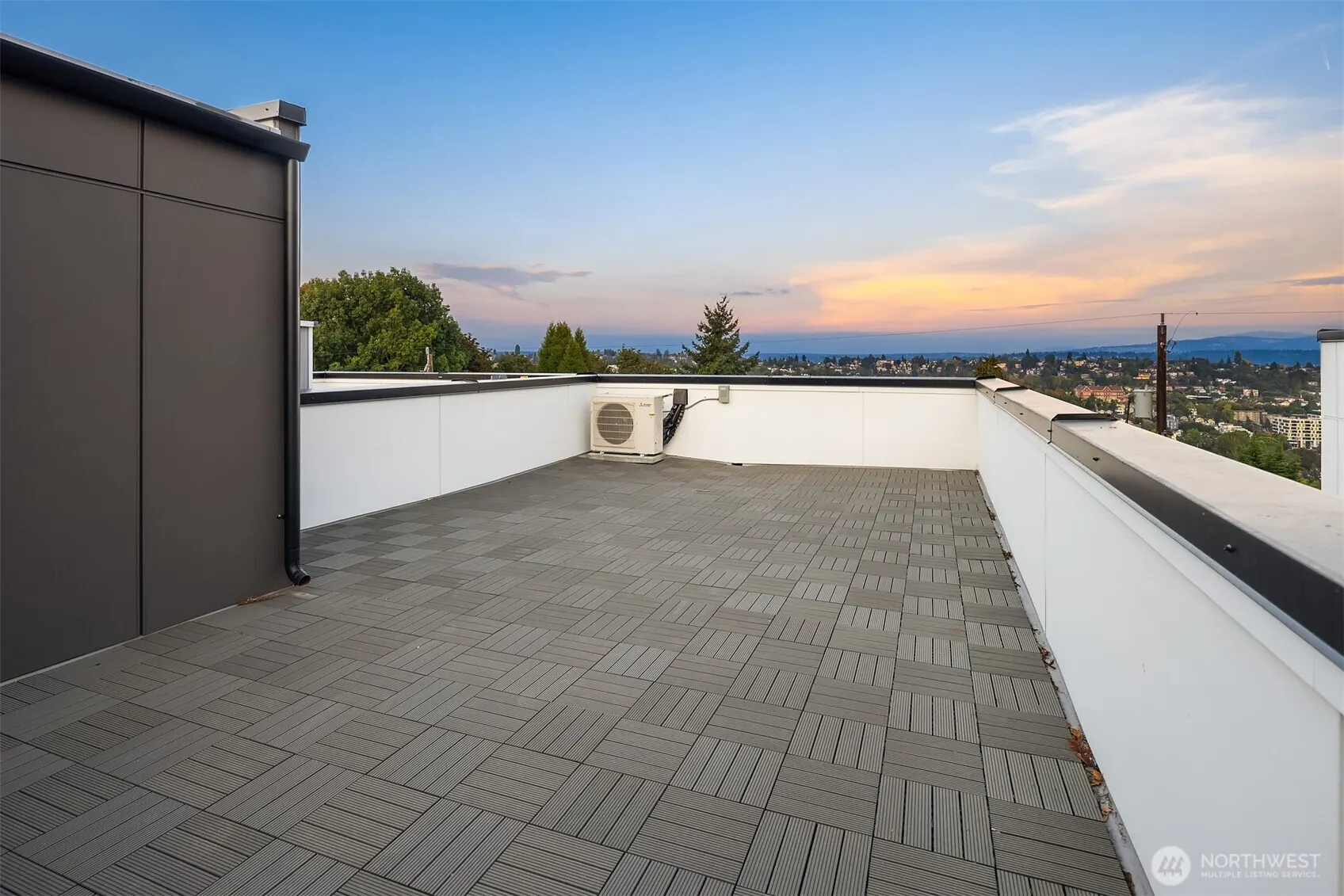 1311 14th Avenue #B, Seattle, WA 98144