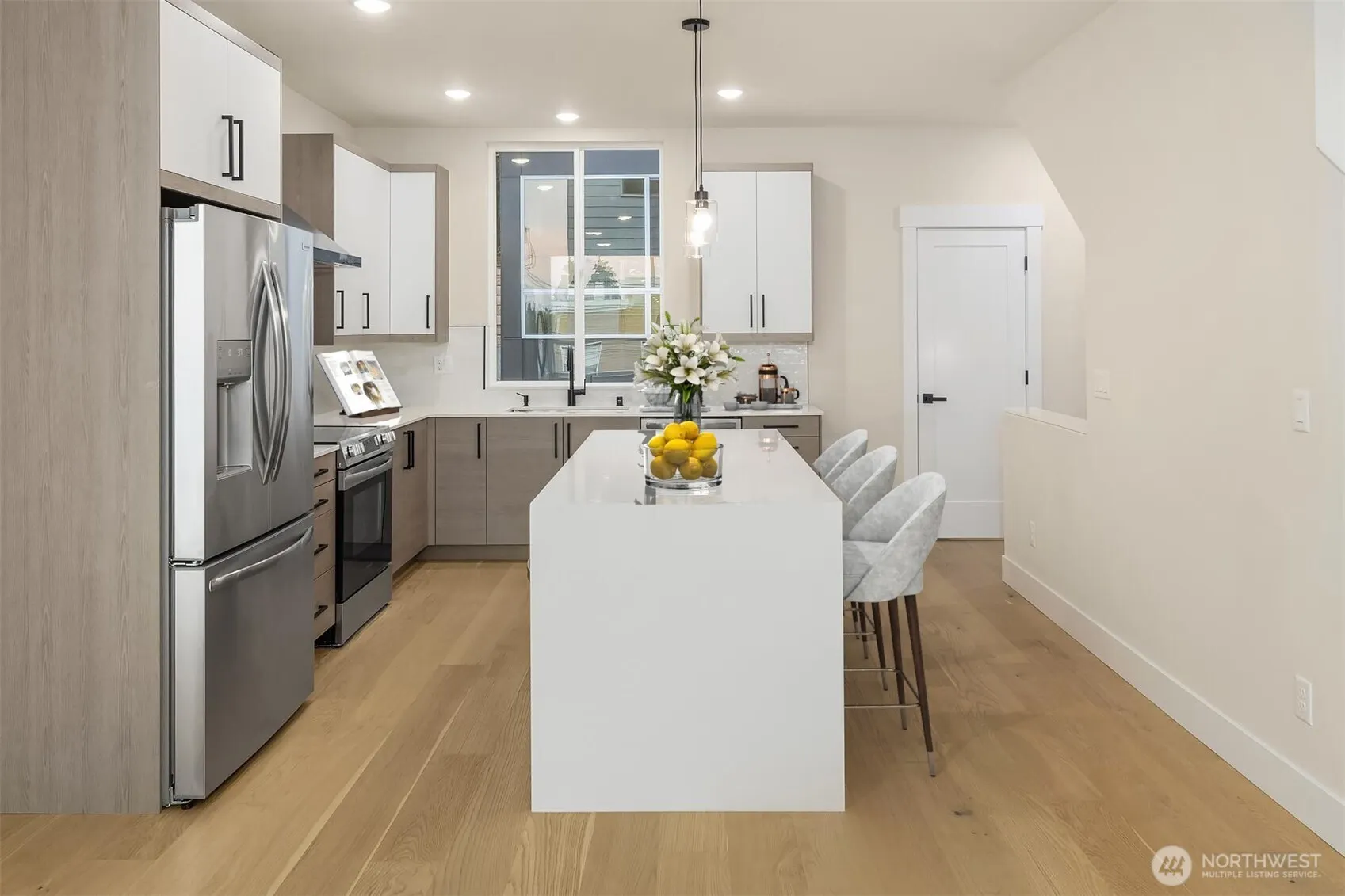 1311 14th Avenue #B, Seattle, WA 98144