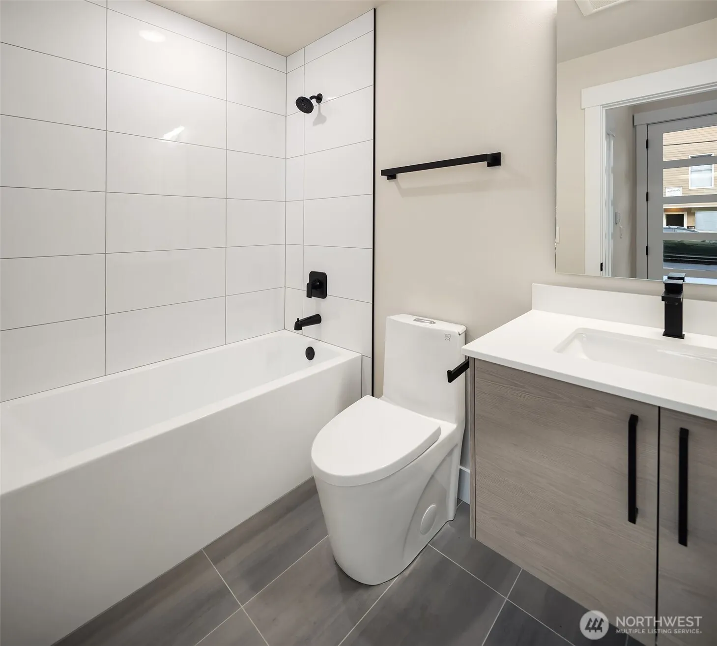 1311 14th Avenue #B, Seattle, WA 98144