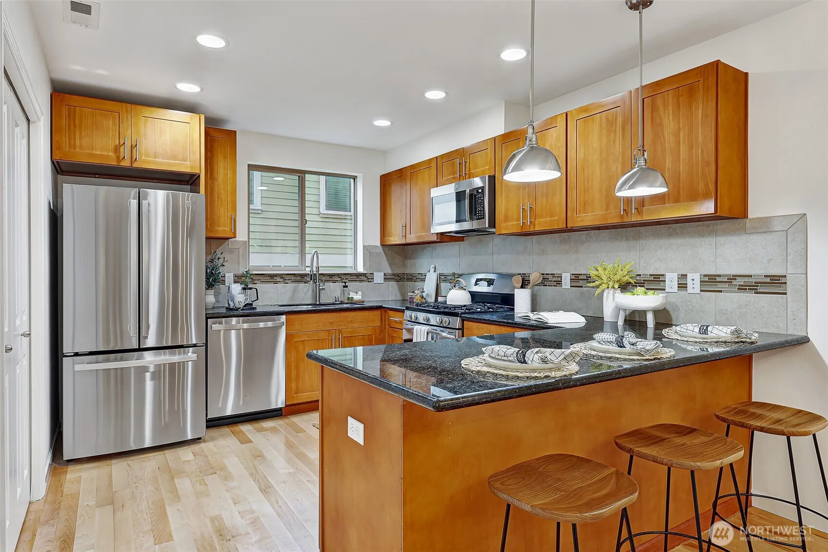 3437 14th Avenue W #A, Seattle, WA 98119
