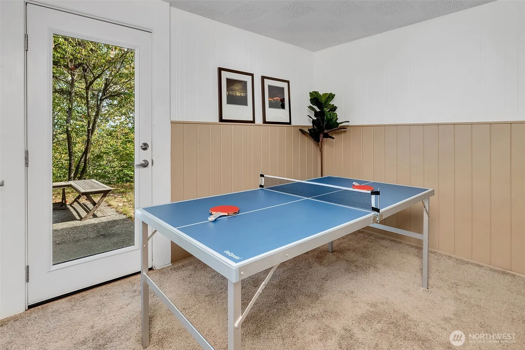 16256 8th Avenue SW, Seattle, WA 98166