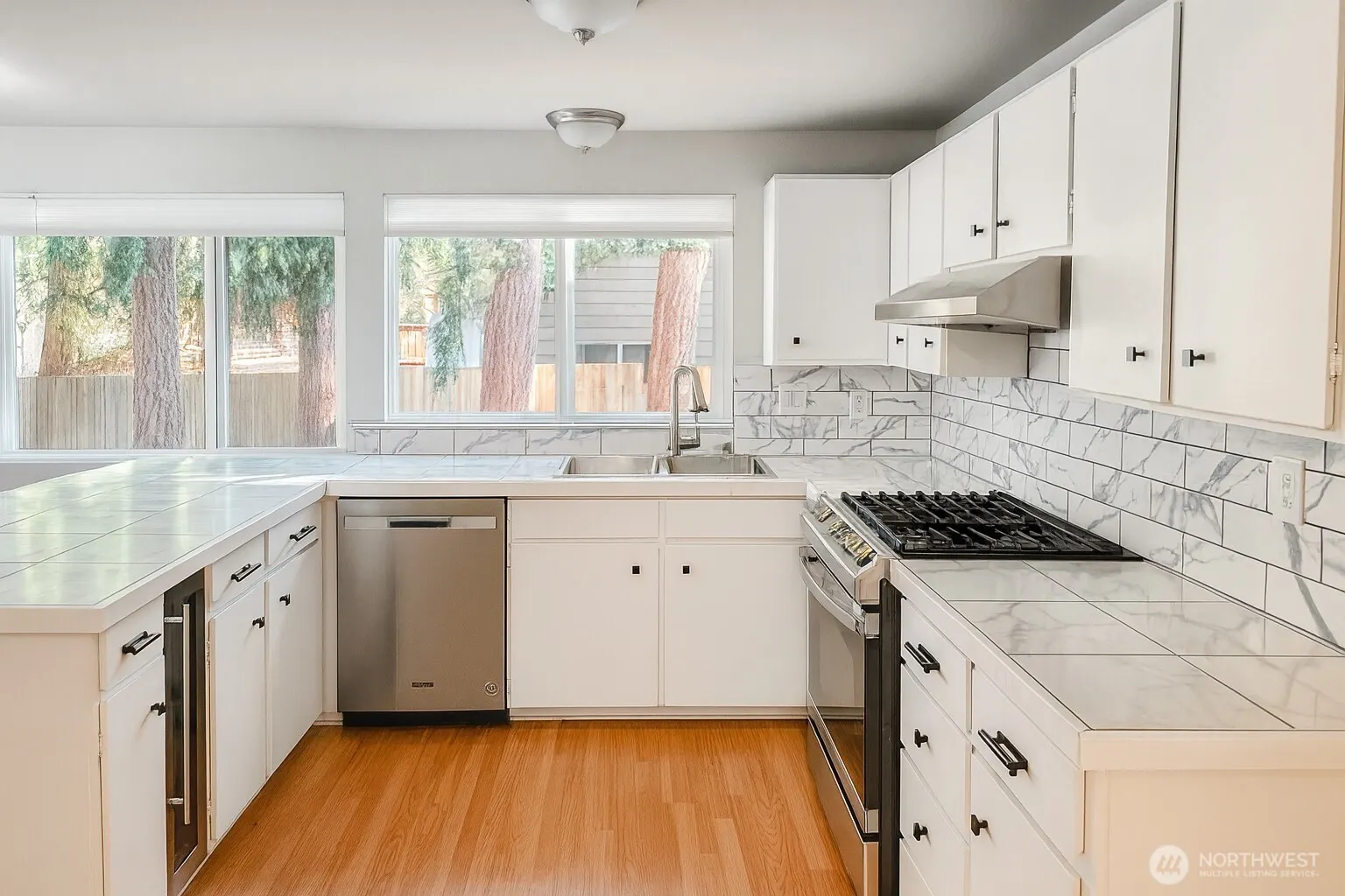 12522 NE 138th Pl , Kirkland, WA 98034
