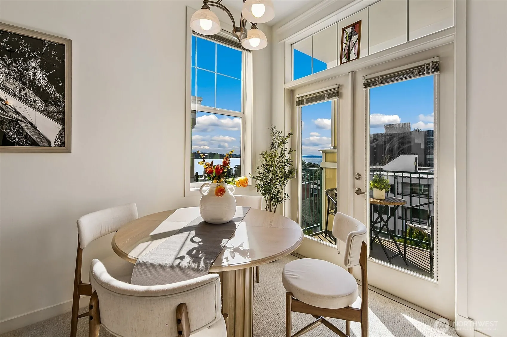 530 4th Avenue W #502, Seattle, WA 98119