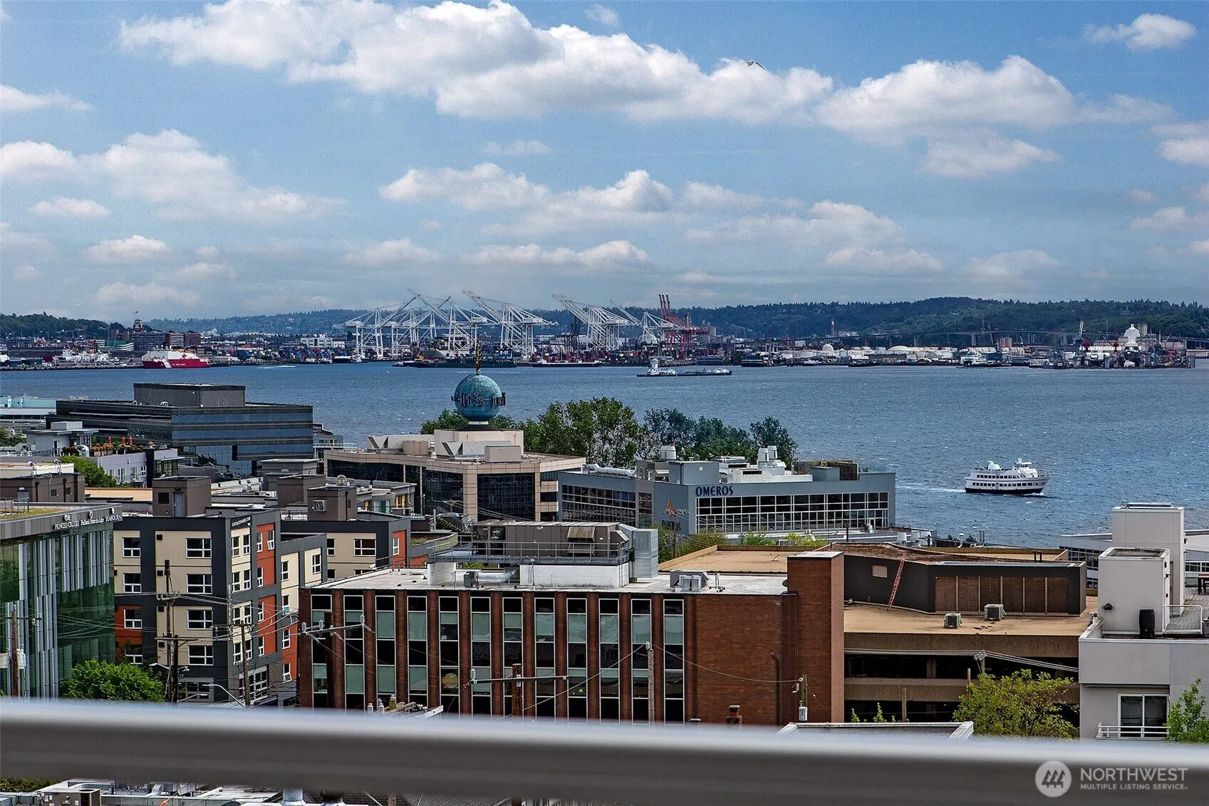 530 4th Avenue W #502, Seattle, WA 98119