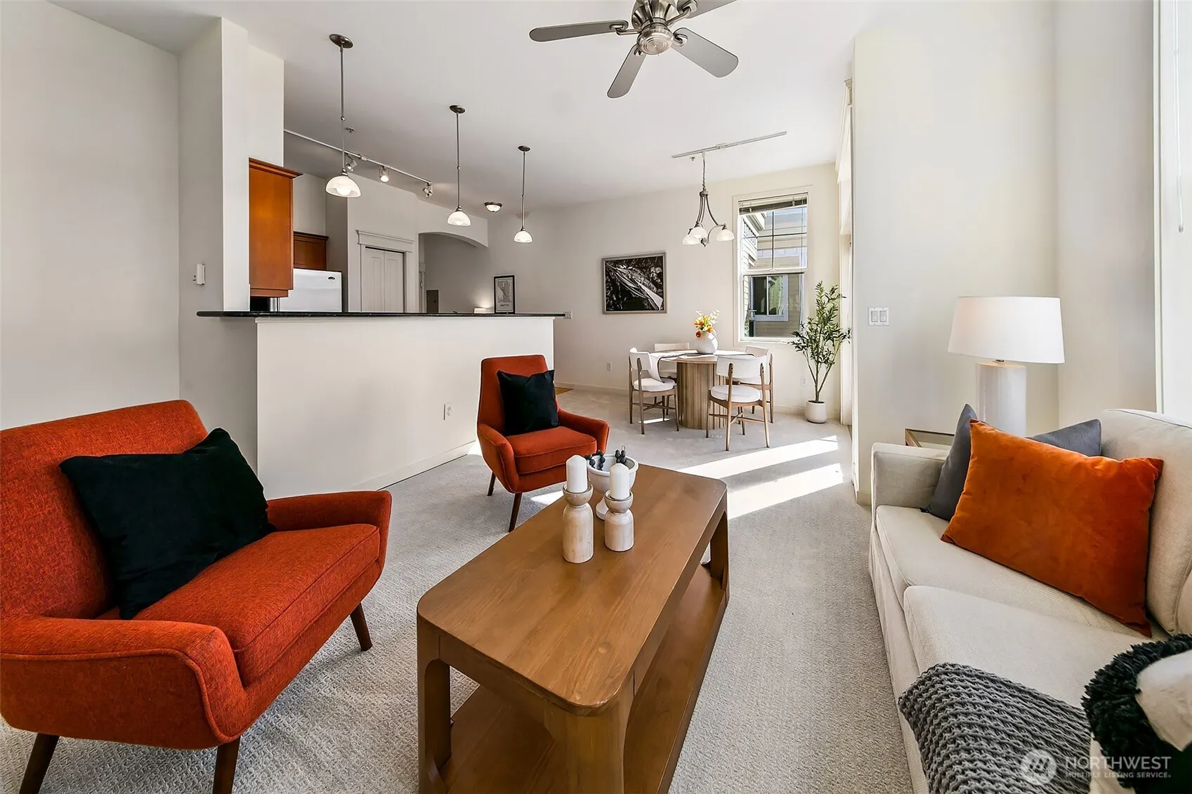 530 4th Avenue W #502, Seattle, WA 98119